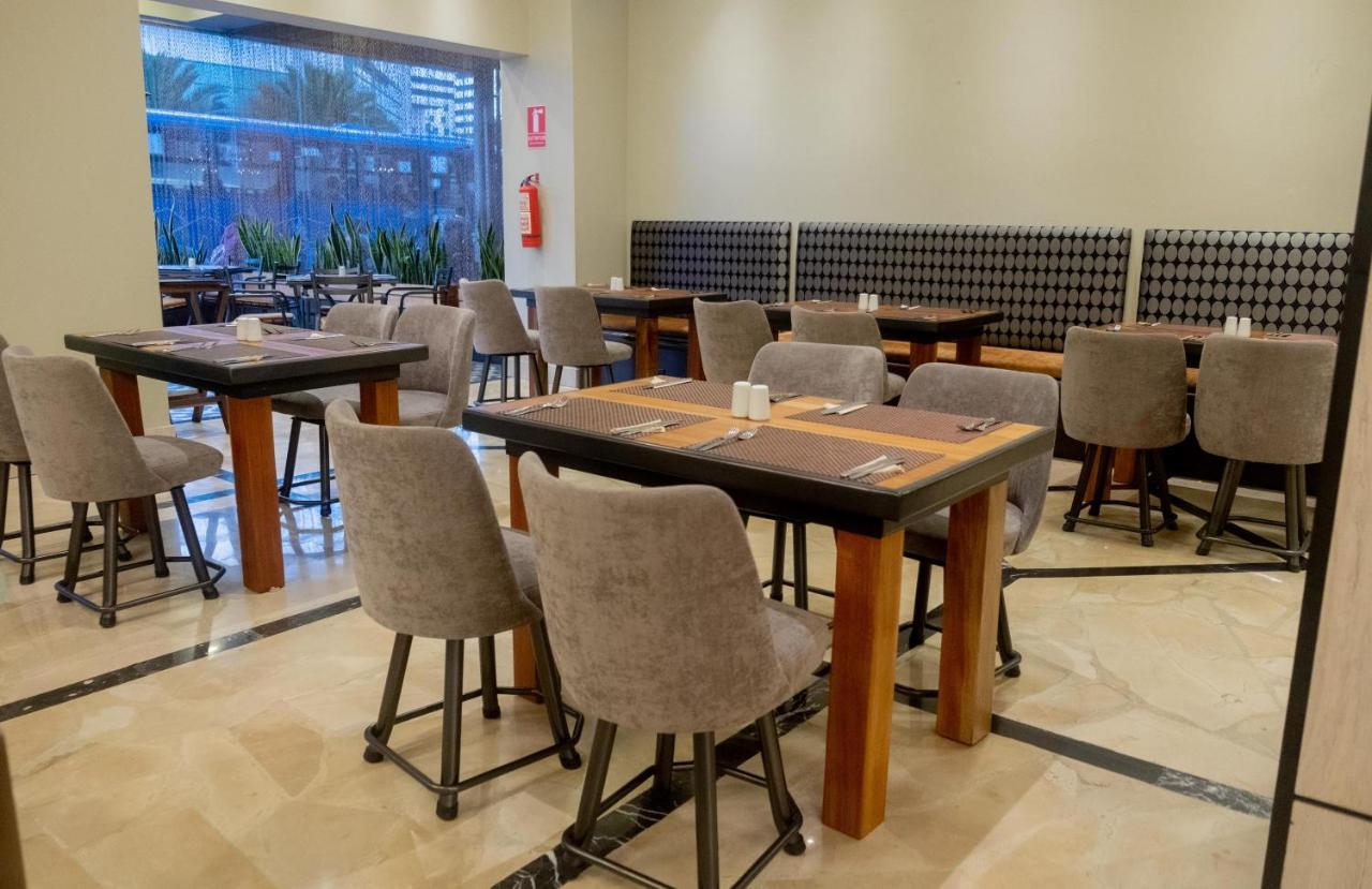 La Quinta By Wyndham Quito Otel Dış mekan fotoğraf