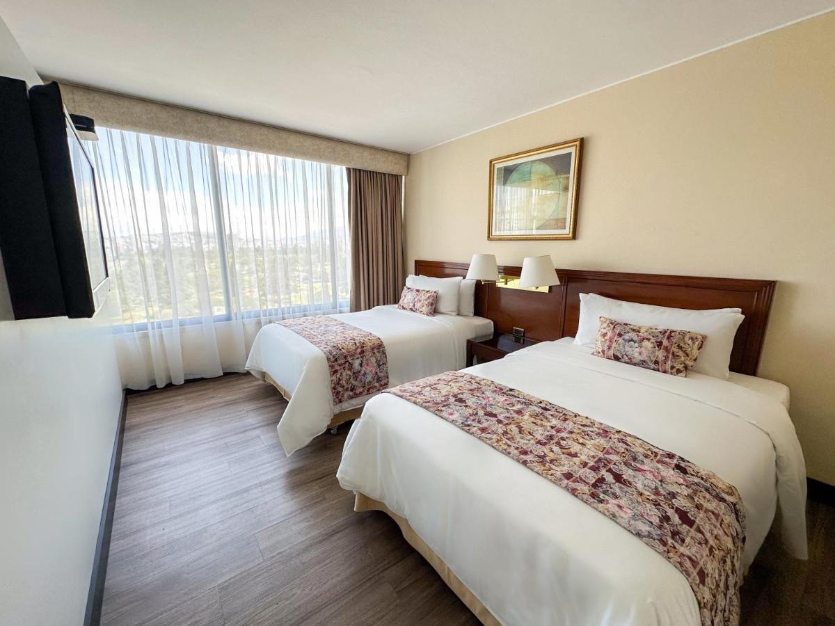 La Quinta By Wyndham Quito Otel Dış mekan fotoğraf