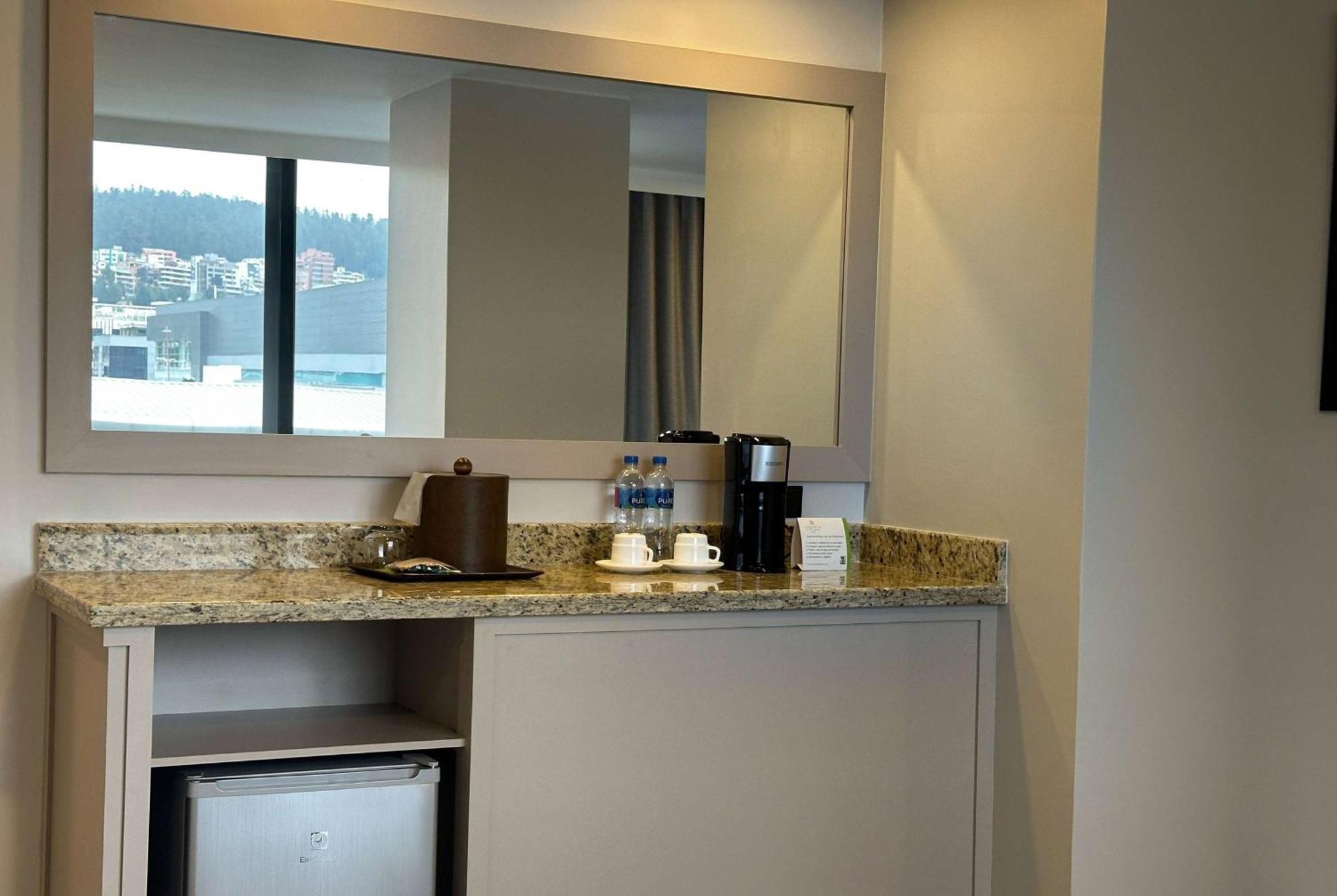 La Quinta By Wyndham Quito Otel Dış mekan fotoğraf