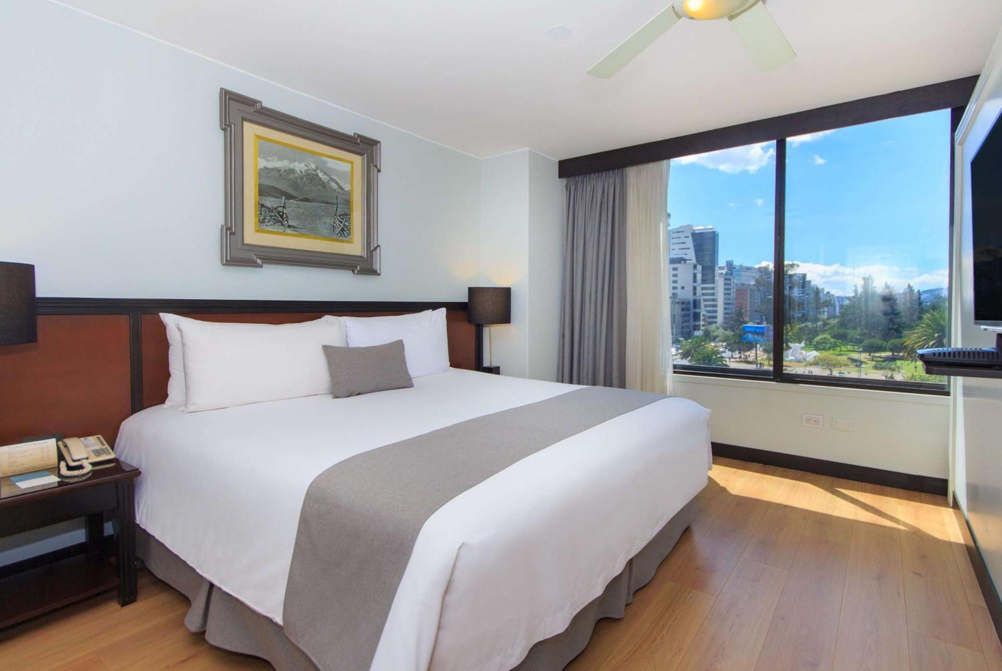 La Quinta By Wyndham Quito Otel Dış mekan fotoğraf